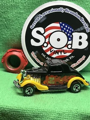 Ford cupé Hot Wheels Blackwalls 1934 malta o comida 1:64 negro diecast casi nuevo estado Foto 1 de 4