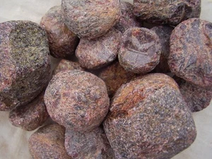 Rhodolith Granat grobe Facette / Cab raue Kristalle aus Brasilien 1 Pfund - Bild 1 von 1