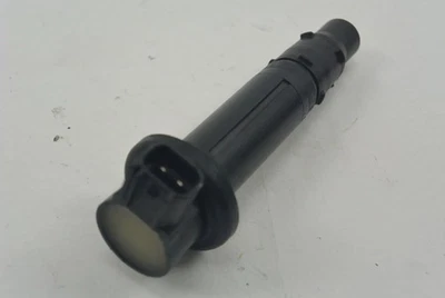 Yamaha R6 RJ11 RJ15 2006 - 2013 Ignition Coil 2C0-82310-00 Ignition Coil - Image 1 of 2