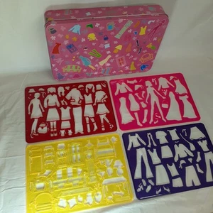 Juego de 4 plantillas vintage para muñecas y ropa NEX con contenedor de hojalata - Imagen 1 de 11