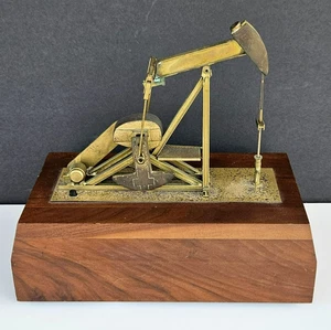 Vintage 1980 OIL ORIGINALS Inc Electric Desktop Oil Pump Jack Model - Bild 1 von 7