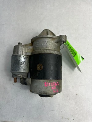 NISSAN STANZA Nissan Starter Motor 82 83 84 85 86 - Image 1 of 4