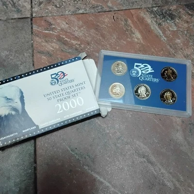 2000-S US Mint 10-Coin Proof Set with state quarters - Image 1 of 4