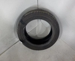 Falken Ziex ZE950 A/S Used Tire 235/50 R17 96W M+S 8/32 - Picture 1 of 12