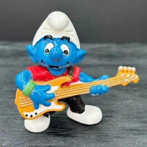 Schlümpfe 20449 Bassgitarre spielen Schlumpf Figur seltene Variante Schleich PVC Figur - Bild 1 von 5