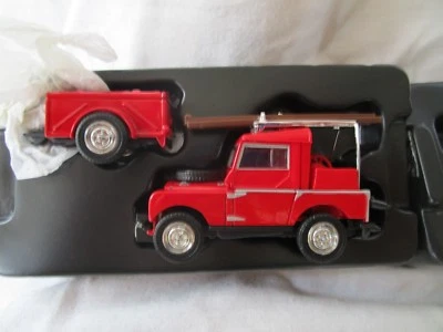 Matchbox Models of Yesteryear 1952 Land Rover Aux. & Trailer  YFE-02-M - Image 1 of 4