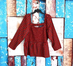Women's Old Navy Smocked Seersucker Top Plaid Puff Sleeve SIZE 3X Red Tartan NEW - Picture 1 of 8