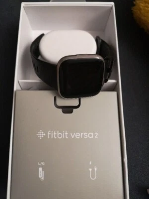 fitbit versa 2 SmartWatch  - Bild 1 von 2