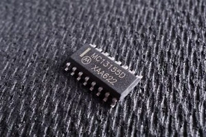 MC13155D Motorola Wideband FM Detector IC 300MHz 7mA 6V SO-16 SMT NOS - Imagen 1 de 2