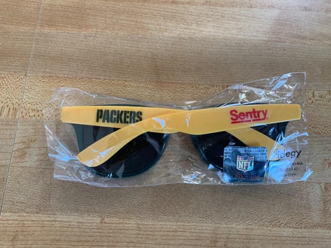 GREEN BAY PACKERS Sunglasses NFL Football SGA Lambeau Field NEW Cover