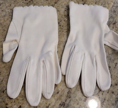 Guantes formales elásticos blancos grandes vintage para niños muñeca vieira de 7" Foto 1 de 4