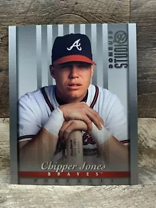 Chipper Jones Baseball Card #8 Atlanta Braves - Picture 1 of 2