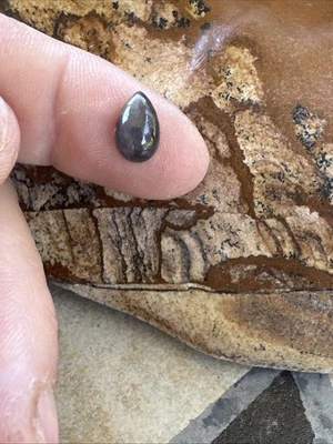 Canadian Blue Sapphire High Dome Cabochon Eye Of Odin Deposit Bluejay Mine #054 — 第 1/4 张图片