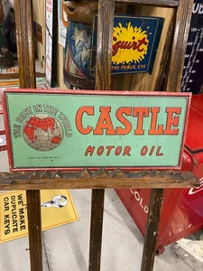 RARA insegna vintage CASTELLO olio motore alluminio metallo GAS OIL 19 1/2' x 9 1/2" - Foto 1 di 12
