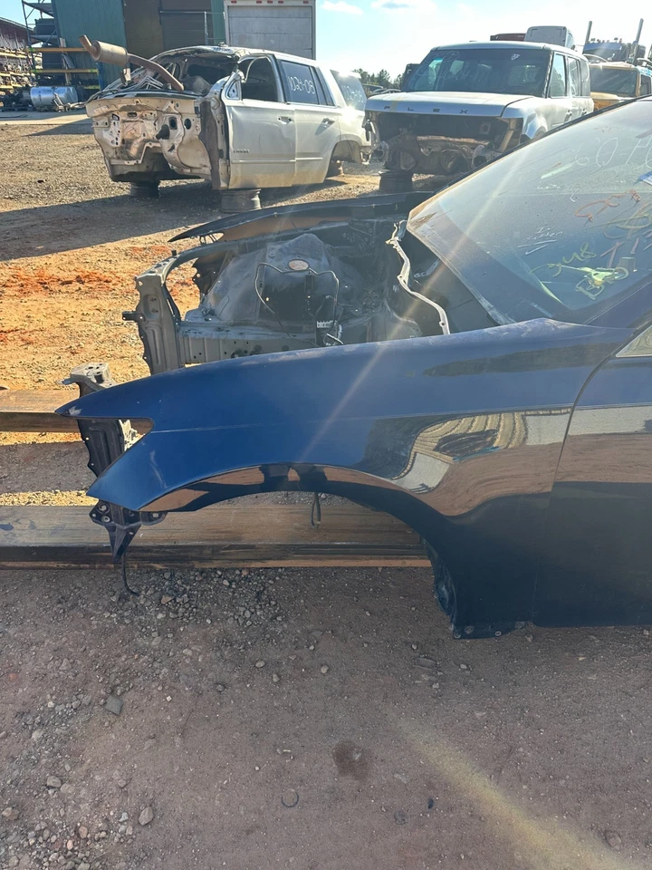 Panel guardabarros delantero izquierdo Lexus GS350 2013-2020 azul 8W3 sin Sport OEM Foto 1 de 1