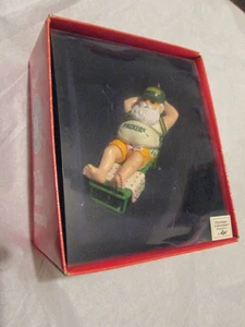 Russ Tis The Season NFL Green Bay Packers Ornament Santa in Lawn Chair NEU - Bild 1 von 9
