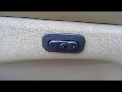 Interruptor de puerta delantera del conductor memoria LHD del conductor compatible con 06-14 GRAND CHEROKEE 160284 Foto 1 de 4