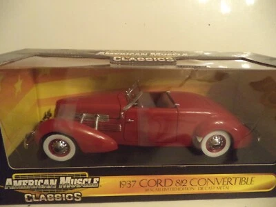 AMERICAN MUSCLE CLASSICS 1:18 1937 CORD 812 CONVERTIBLE Red in BOX - Image 1 of 4