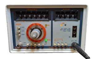 Adret 2230A Synthetiseur de frequence 1MHz - Imagen 1 de 12