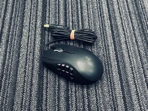 FAULTY Razer Naga Chroma Wired Laser Ergonomic RGB MMO Gaming Mouse/12 Buttons - Picture 1 of 2