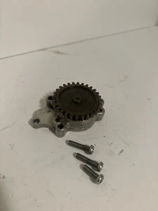 1975 Kawasaki KZ400 S Engine Oil Pump Assembly Good Used 916916 - Picture 1 of 2