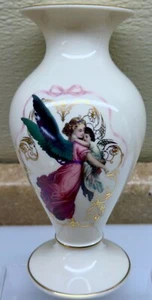 CHRISTMAS or Anytime ~ LENOX ~ VINTAGE GLORIOUS GUARDIAN ANGEL VASE 1977 EX COND - Picture 1 of 4