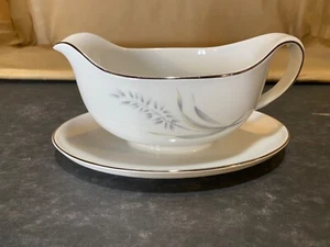 Vintage Vita Craft Avenaire MCM Gravy Bowl 40's-60's - Picture 1 of 7