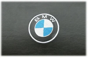 Sujetador para capó de coche se adapta a BMW 1 F40 desde 2019 + logotipo de BMW EMBLEMA máscara delantera - Imagen 1 de 4