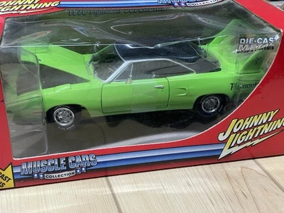 Johnny Lightning 1970 Plymouth Superbird 1/24 Mopar Diecast Muscle Car NIB READ - Image 1 of 4