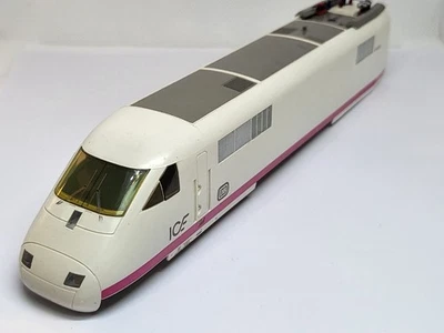 Märklin H0 3371 ICE Triebkopf-Aufbau mit Lichtleiter und Abdeckung - Bild 1 von 4