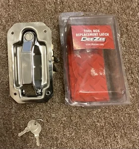 DeeZee Tool Box Replacement Latch With Keys Used Like New DZTBLATCH4 - Picture 1 of 1