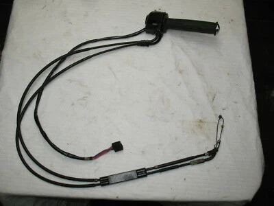 Yamaha Venture XVZ12 1200 1983 Royale controles de manillar derecho - acelerador  Foto 1 de 4