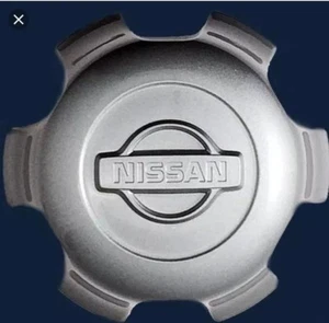 403159z411 Nissan Frontier 62406B LIGHT SILVER Center Cap  40315-9Z410 - Picture 1 of 5