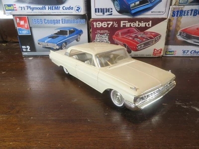 AMT 1961 Mercury Monterey Promo 1/25 - Image 1 of 4