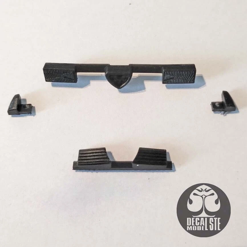 ALFA ROMEO GIULIETTA MEBETOYS  - MASCHERINA COMPLETA - 1/25 - Immagine 1 di 1