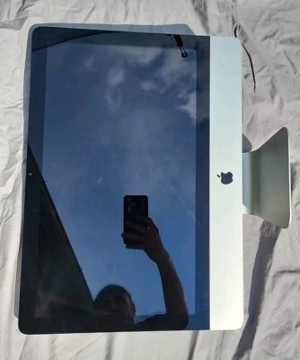 Apple iMac 10 A1311 2009 OS 10.7.5 Intel Core 2 Duo 3.6GHz 4GB RAM  ⚠️I#CLOUD ⚠️ - Image 1 of 4