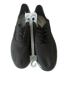 Women's Lunea Lace-Up Sneakers Universal Thread Black 9 - Picture 1 of 4