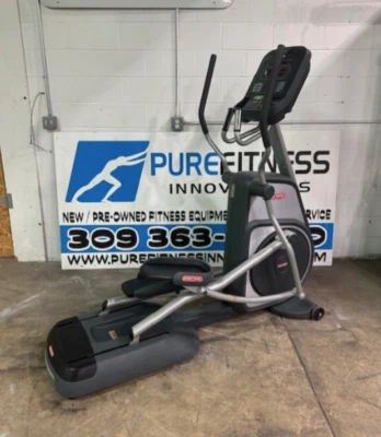 Star Trac | E-TBT Serie E Cuerpo Total Elíptico Foto 1 de 4