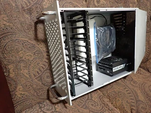 MCPRUE Apollo R v2 Rack-Mounted Chassis - Picture 1 of 1