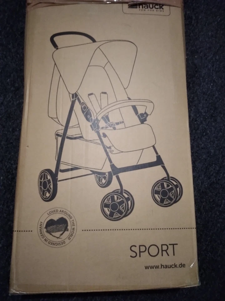 Hauck Sport, Disney Minnie Sweetheart - Super Lightweight Travel Pushchair - Image 1 of 4