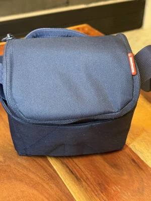 Manfrotto Padded Camera Shoulder Bag - Image 1 of 4