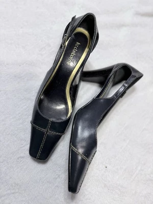 Tacones Liz Claiborne Flex de cuero negro con cordones punta cuadrada 7,5 M Foto 1 de 4