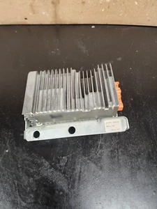 AC DC Power Inverter OUTLOOK 2007-2010 Converter Charger Control Module Computer - Picture 1 of 5