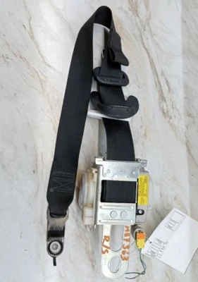Retrator de cinto de segurança dianteiro direito Dodge Durango 2011-2014 preto - Imagem 1 de 3