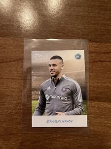 Tarjeta de fútbol 2022 Topps MLS Stanislav Ivanov mini inserción novato Chicago Fire - Imagen 1 de 2