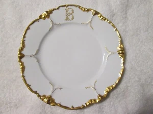Jean Pouyat Limoges France J.P.L. Hand Painted Gold Gilded Plate 8 3/4 Inch - Picture 1 of 6