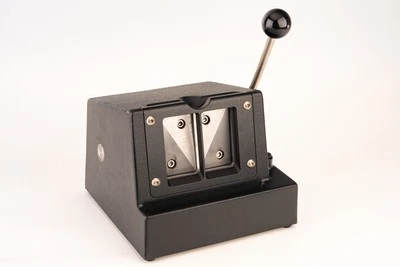 Polaroid PhotoBond Die Cutter Type 703 Size CR-60 2 Up 2.75x1.75" V28 - Image 1 of 4