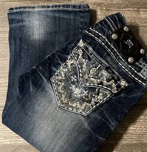 Miss Me Signature Boot Rhinestone Distressed Low Rise Dark Wash Jean 26 (27x30) - Picture 1 of 13