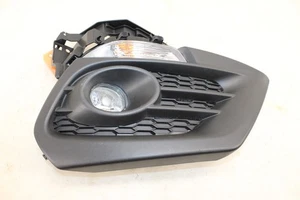 2017-2020 Fiat 124 Spider Abarth Right Fog Light / Turn Signal / Bezel OEM LK171 - Picture 1 of 16