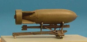 Brengun BRL48004 1/48 Bomb rack for Spitfire - british 500lb bomb accessories - Picture 1 of 2